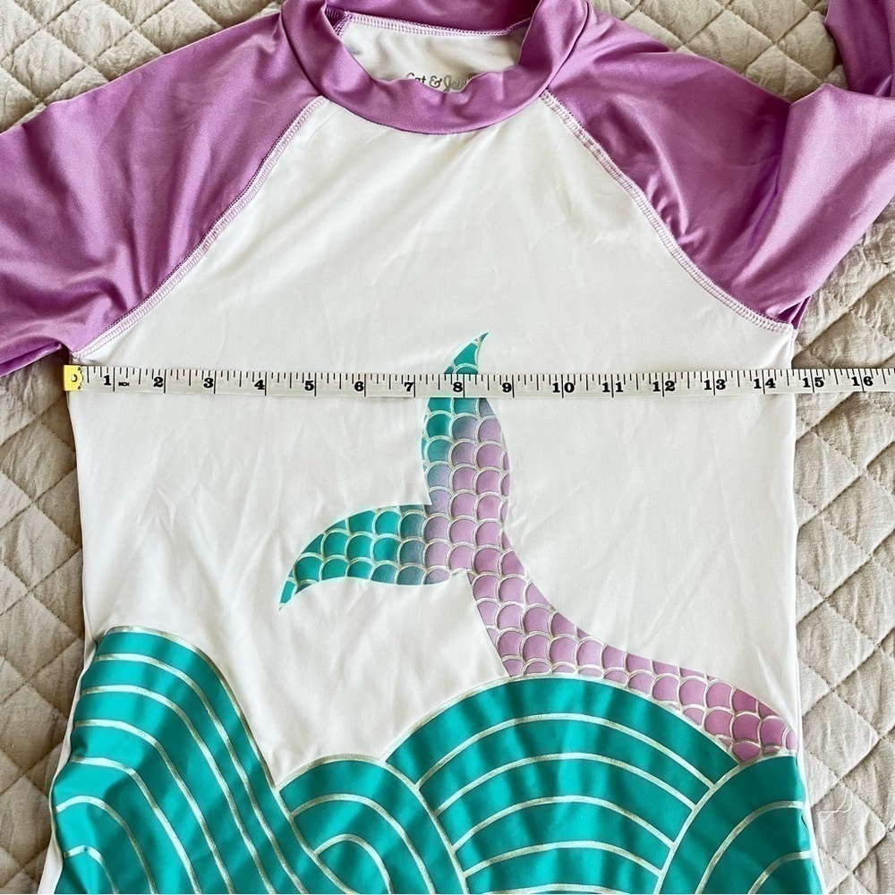 Cat & Jack girls long sleeve rash guard - Picture 6 of 7